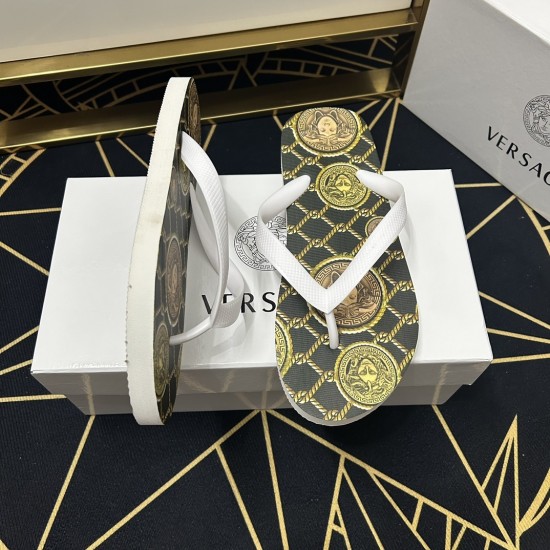 Versace Shoes: Top Quality