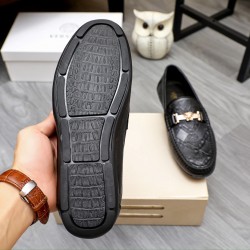 Versace Shoes: Top Quality