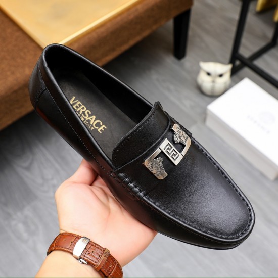 Versace Shoes: Top Quality