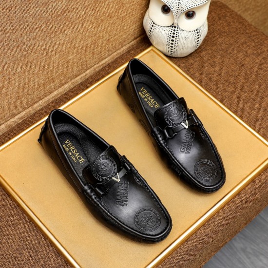 Versace Shoes: Top Quality