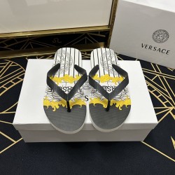 Versace Shoes: Top Quality