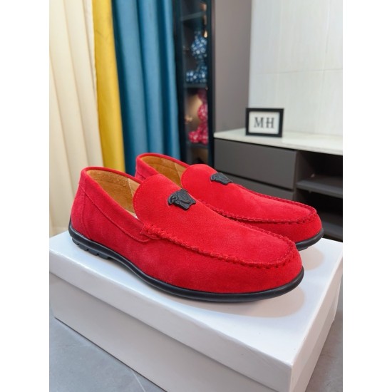 Versace Shoes: Top Quality