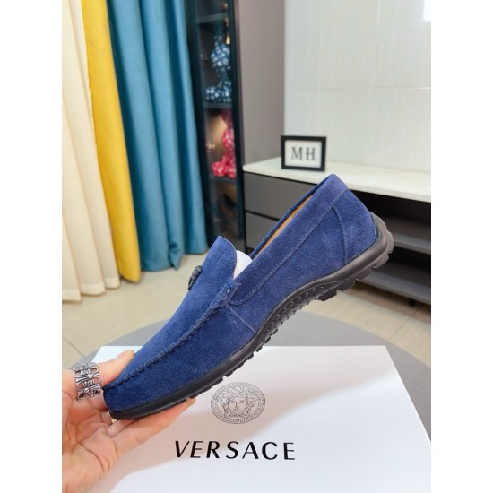 Versace Shoes: Top Quality