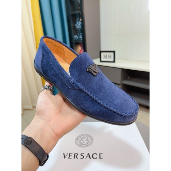 Versace Shoes: Top Quality