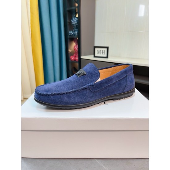Versace Shoes: Top Quality