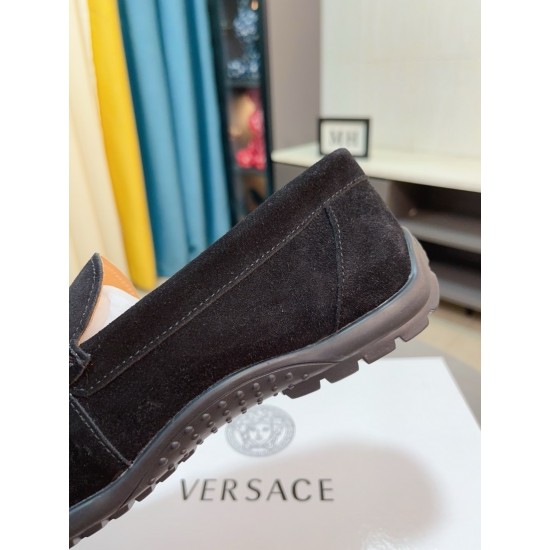Versace Shoes: Top Quality