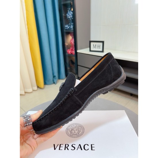 Versace Shoes: Top Quality