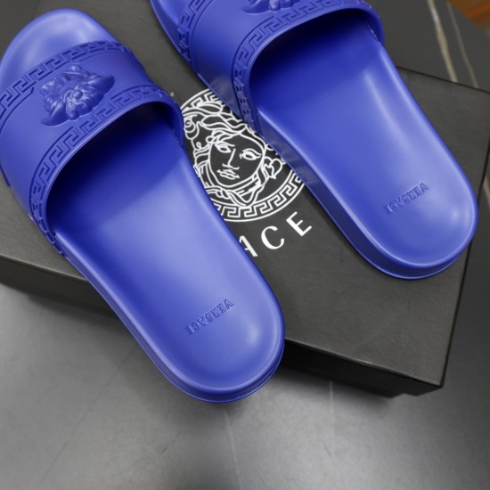 Versace Shoes: Top Quality