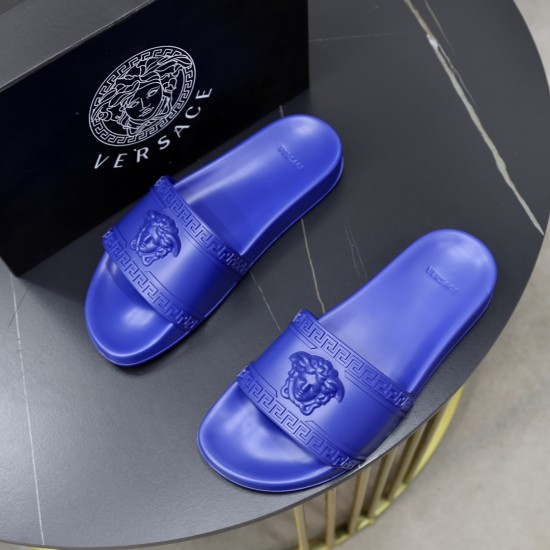 Versace Shoes: Top Quality