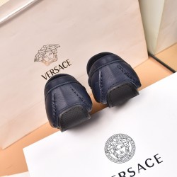 Versace Shoes: Top Quality
