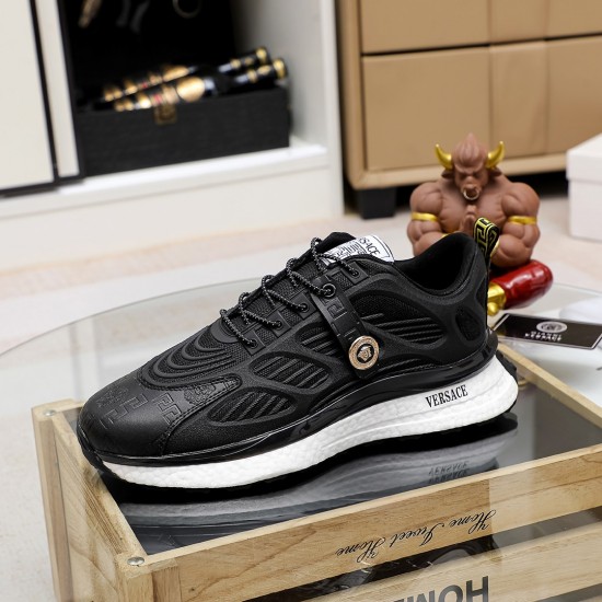 Versace Shoes: Top Quality