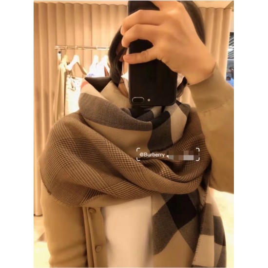 Burberry Scarf Good Quality