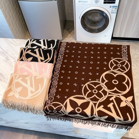 Burberry Scarf Good Quality