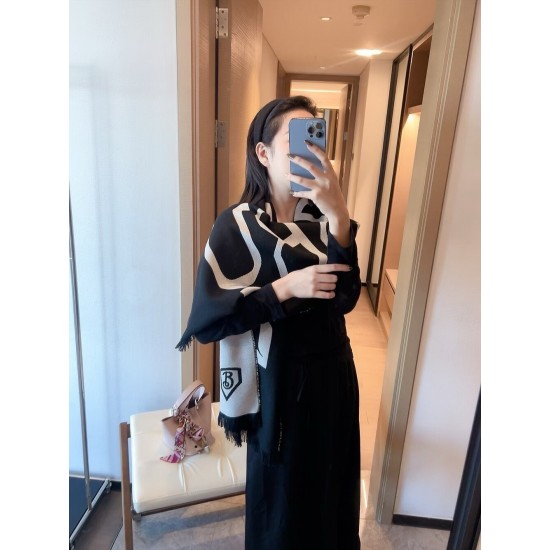 Burberry Scarf Good Quality