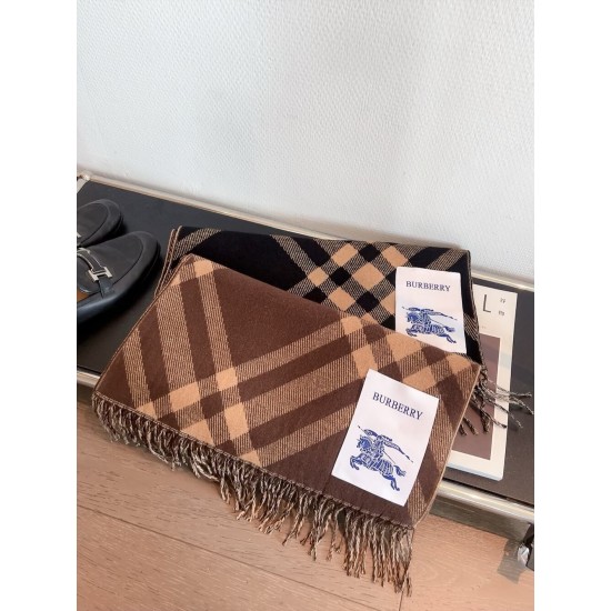 Burberry Scarf Good Quality