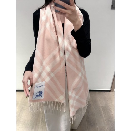 Burberry Scarf Good Quality