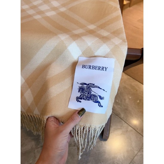 Burberry Scarf Good Quality