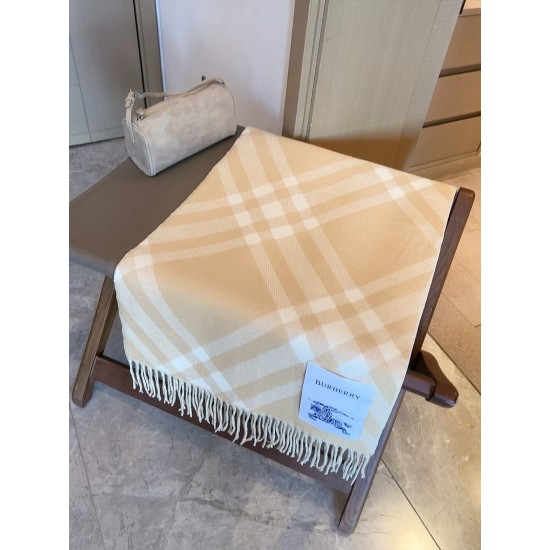 Burberry Scarf Good Quality