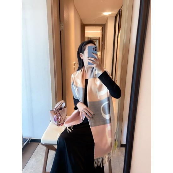 Burberry Scarf Good Quality