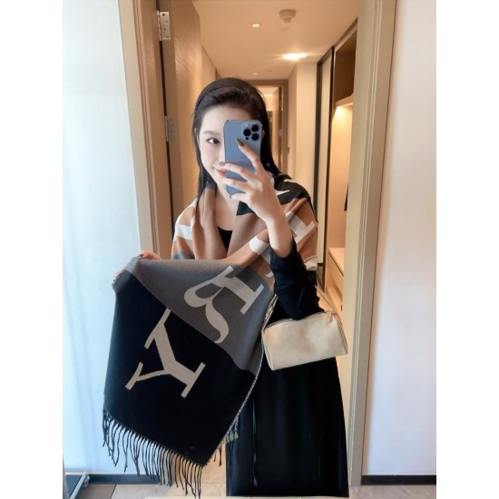 Burberry Scarf Good Quality