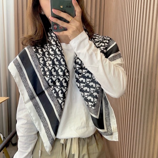 Dior Scarf Good Quality