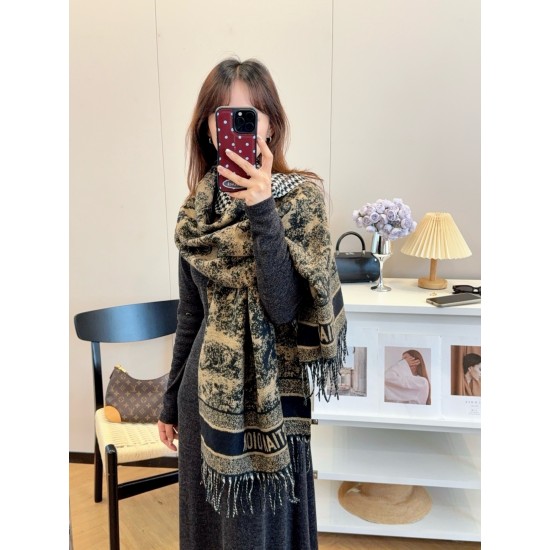 Dior Scarf Good Quality