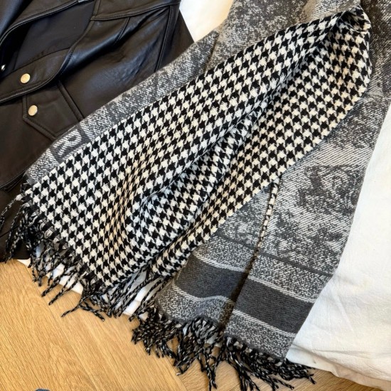 Dior Scarf Good Quality