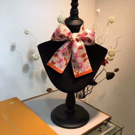 LV Scarf Good Quality