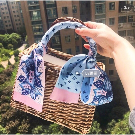 LV Scarf Good Quality