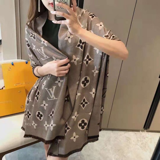 LV Scarf Good Quality