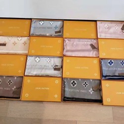 LV Scarf Good Quality