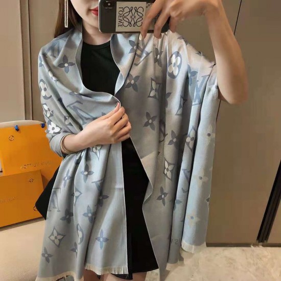 LV Scarf Good Quality