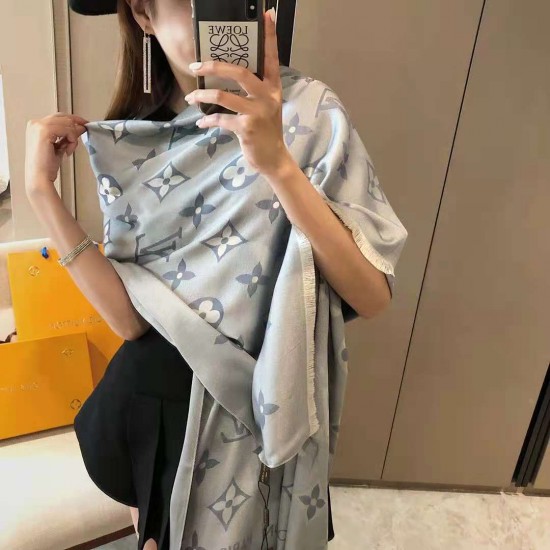LV Scarf Good Quality