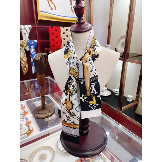 LV Scarf Good Quality