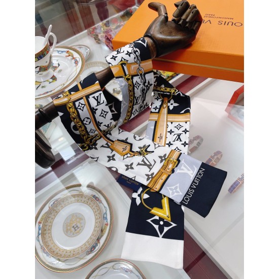 LV Scarf Good Quality