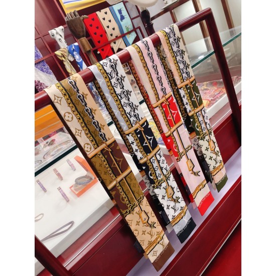 LV Scarf Good Quality
