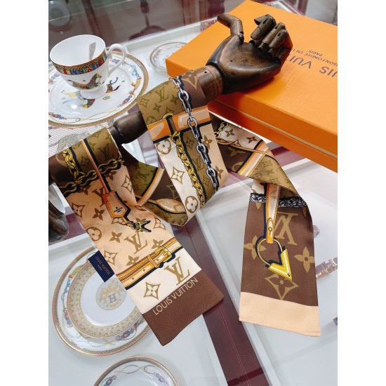 LV Scarf Good Quality