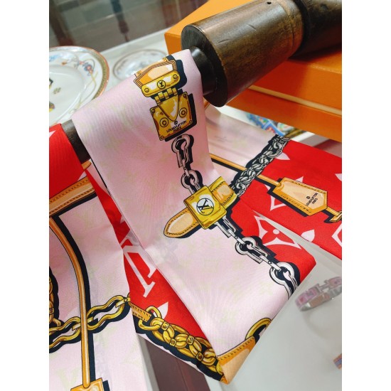 LV Scarf Good Quality