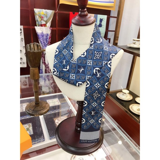 LV Scarf Good Quality