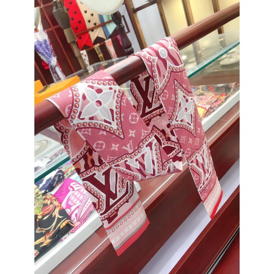 LV Scarf Good Quality