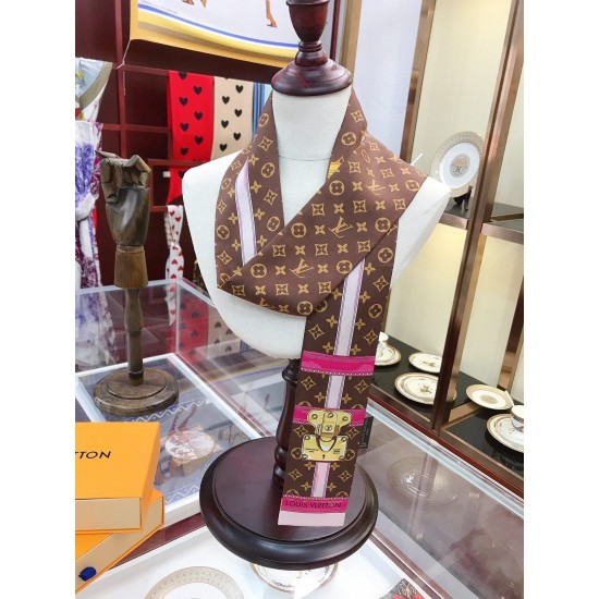 LV Scarf Good Quality