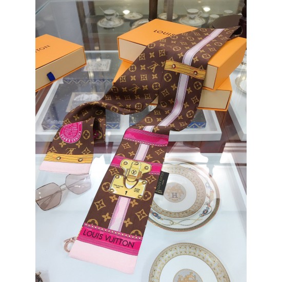 LV Scarf Good Quality