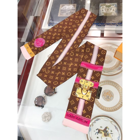 LV Scarf Good Quality