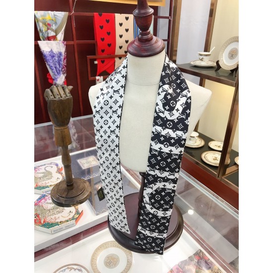 LV Scarf Good Quality