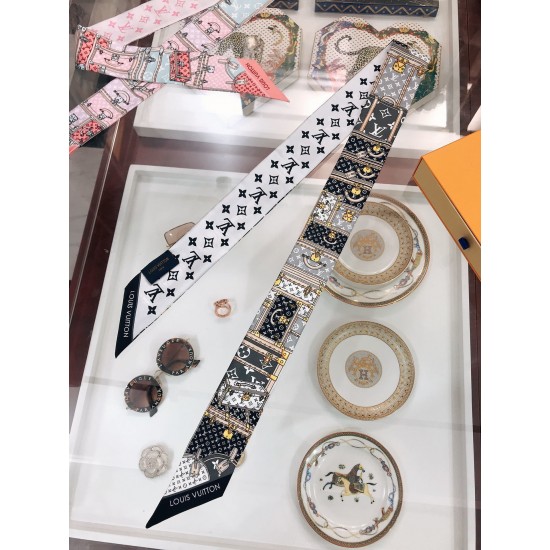 LV Scarf Good Quality