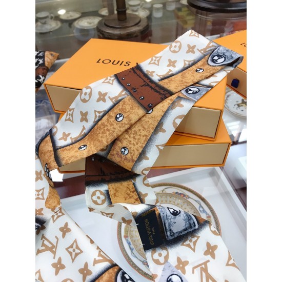 LV Scarf Good Quality