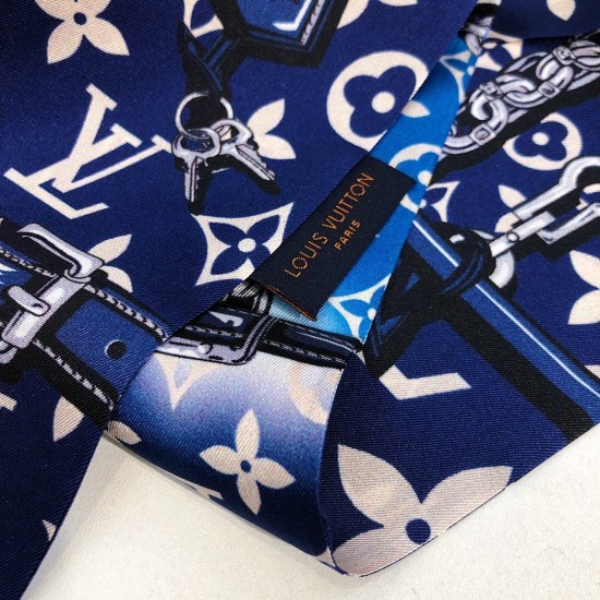 LV Scarf Good Quality