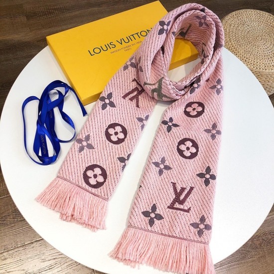LV Scarf Good Quality