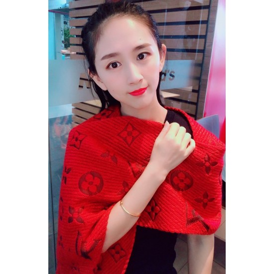 LV Scarf Good Quality