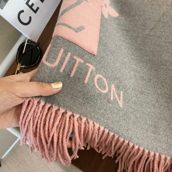 LV Scarf Good Quality